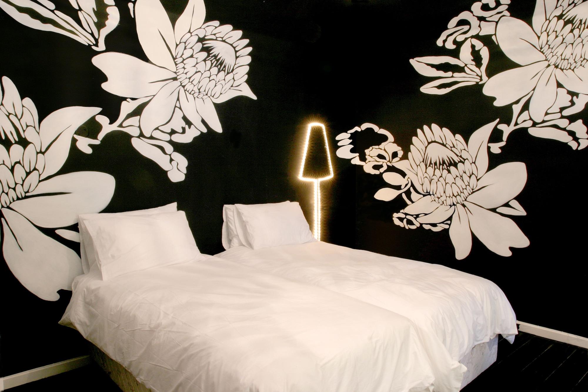 Daddy Long Legs Art Hotel Кейптаун Екстериор снимка