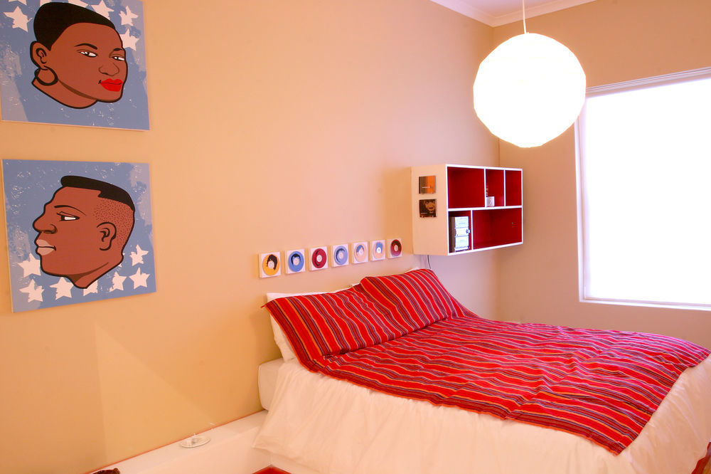 Daddy Long Legs Art Hotel Кейптаун Екстериор снимка